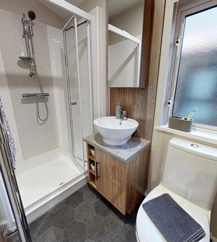 Presthaven Resort Haven Luxury 2023 Caravan 프레스타틴 외부 사진